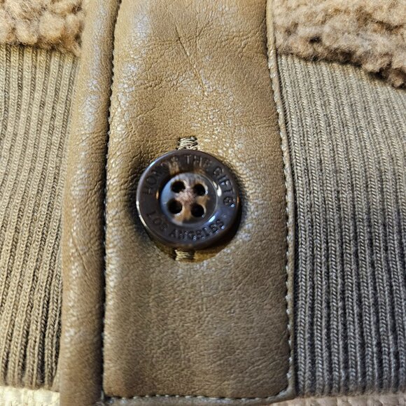 Honor The Gift Olive Brown Sherpa Vest XL With Button Front Embroidered H Logo - Picture 7 of 14